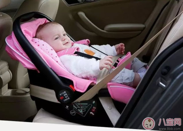 兒童安全椅需要嗎 小熊維尼兒童安全座椅測評