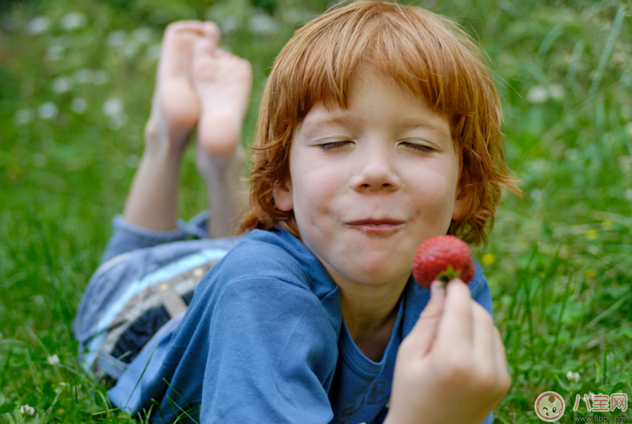 都說孩子不能吃鹽 什么時(shí)候孩子吃調(diào)料比較好