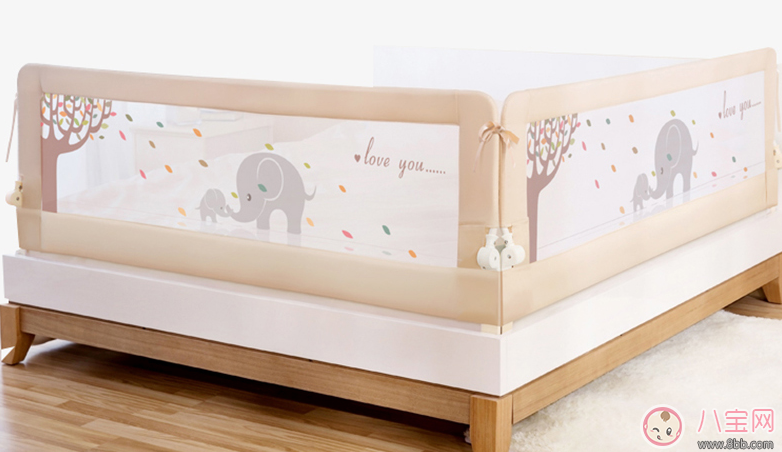 寶寶從床上掉下來怎么辦 怎么給寶寶準備一個安全的床