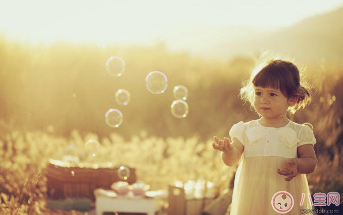 2017夏天女寶寶衣服搭配 時尚女寶寶衣服搭配圖片