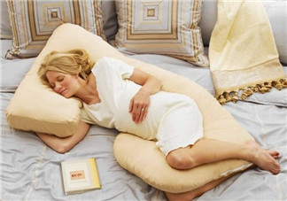 孕婦枕頭有用嗎 孕婦枕測評(哪種形狀孕婦枕好)