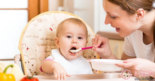 寶寶餐椅什么樣的好 什么樣的寶寶餐椅實用