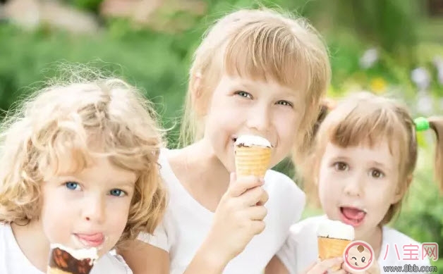 寶寶吃冰淇淋的壞處，孩子怎么吃冷飲才健康
