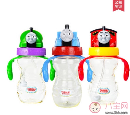 2017夏天寶寶不喝水要換杯子嗎 寶寶喝水杯子怎么選擇 2017夏天寶寶不喝水要換杯子嗎 寶寶喝水杯子怎么選擇