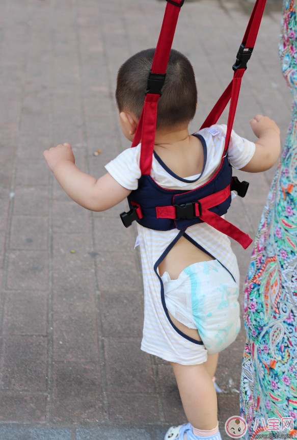 學(xué)步帶好不好用 迪士尼寶寶學(xué)步帶測評