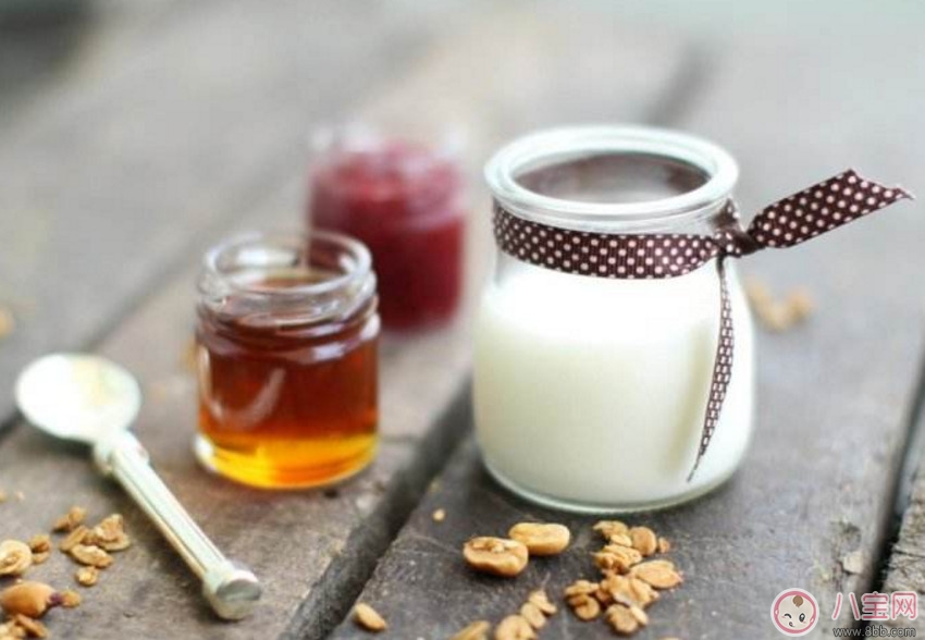 喝酸奶的誤區(qū)你知道多少 多喝酸奶并不能減肥 喝酸奶的誤區(qū)你知道多少 多喝酸奶并不能減肥