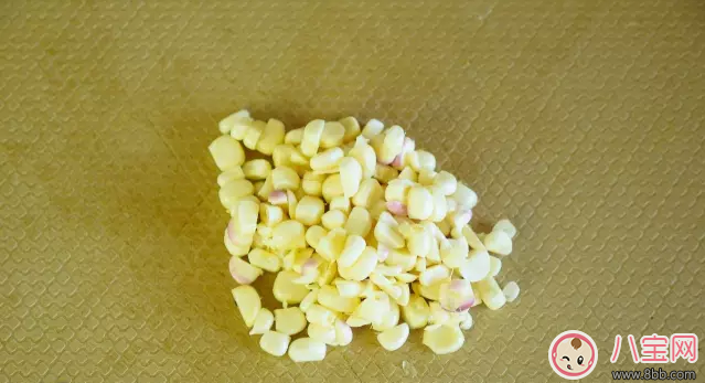 寶寶不喜歡吃白粥 來份香菇玉米雞茸粥