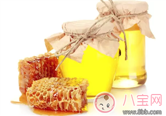 注意！這些食物千萬(wàn)不能給寶寶吃