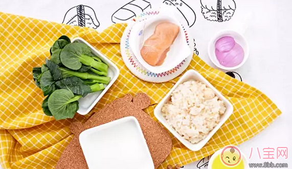 寶寶輔食蔬菜多 小白菜雞肉飯