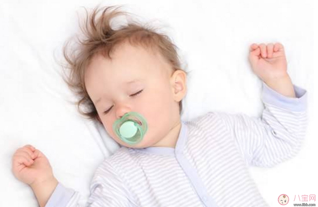 寶寶什么時間段睡覺更健康聰明 怎么讓寶寶睡的香 寶寶什么時間段睡覺更健康聰明 怎么讓寶寶睡的香