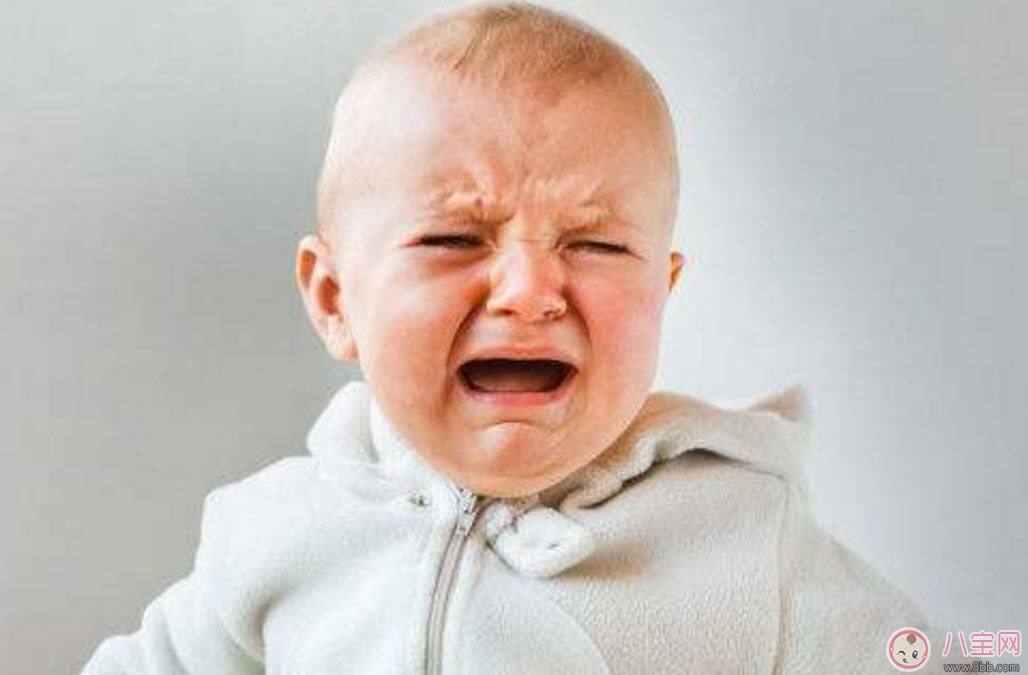 寶寶口腔潰瘍?cè)蛴心男?寶寶口腔潰瘍?cè)趺崔k吃什么好的快 寶寶口腔潰瘍?cè)蛴心男?寶寶口腔潰瘍?cè)趺崔k吃什么好的快