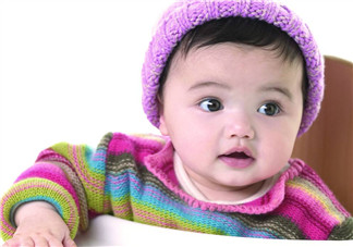 國(guó)慶節(jié)帶新生兒旅行的好處 新生出行準(zhǔn)備須知