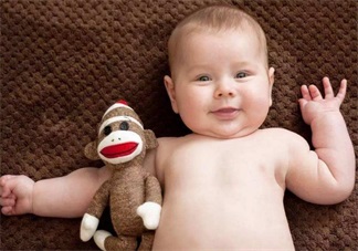 孩子是個夜貓子喜歡晚睡覺 怎么給孩子糾正睡覺遲的習慣