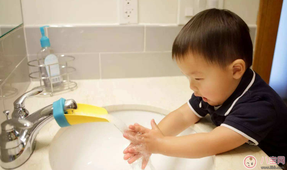寶寶洗手有技巧 正確洗手病情遠(yuǎn)離他 寶寶洗手有技巧 正確洗手病情遠(yuǎn)離他