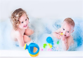 秋季洗澡易著涼 如何保證水溫不變涼