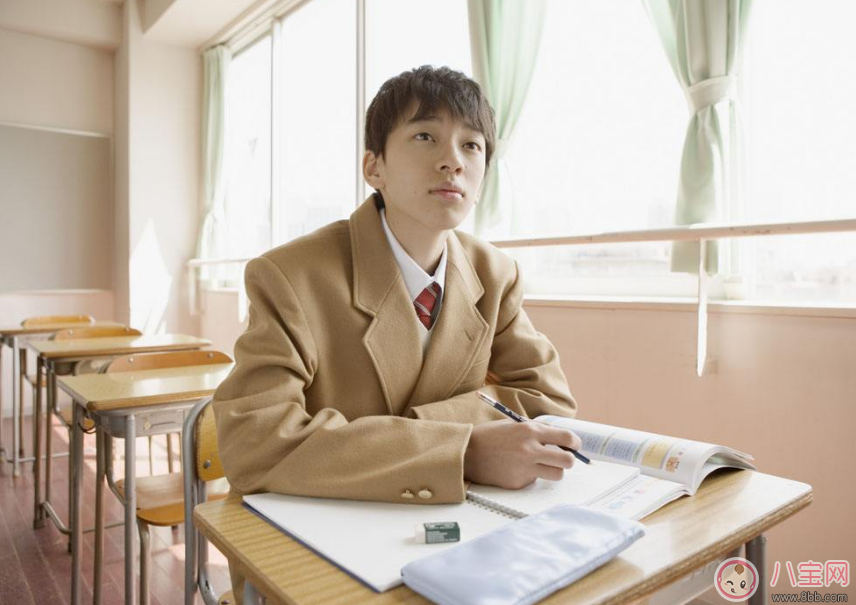 孩子不喜歡寫作業(yè) 可能這樣會(huì)讓孩子容易接受