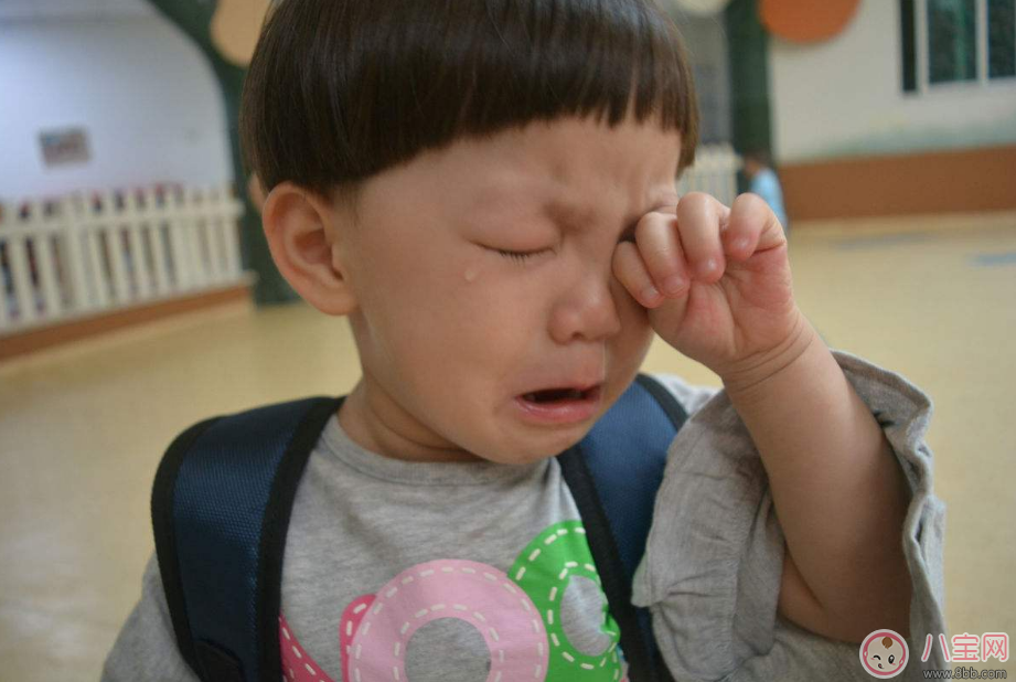 想知道孩子在幼兒園過的好不好 這么做才是對(duì)他好 想知道孩子在幼兒園過的好不好 這么做才是對(duì)他好