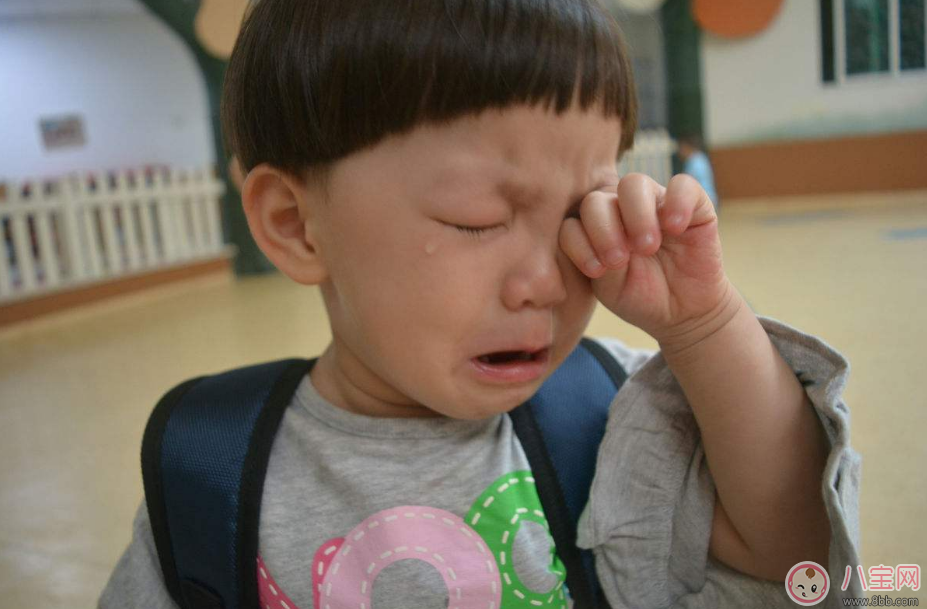 孩子初入園不愿如廁 如何調(diào)整孩子入園焦慮