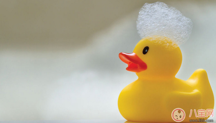 給寶寶洗澡有什么講究 這五個錯誤要避免 給寶寶洗澡有什么講究 這五個錯誤要避免