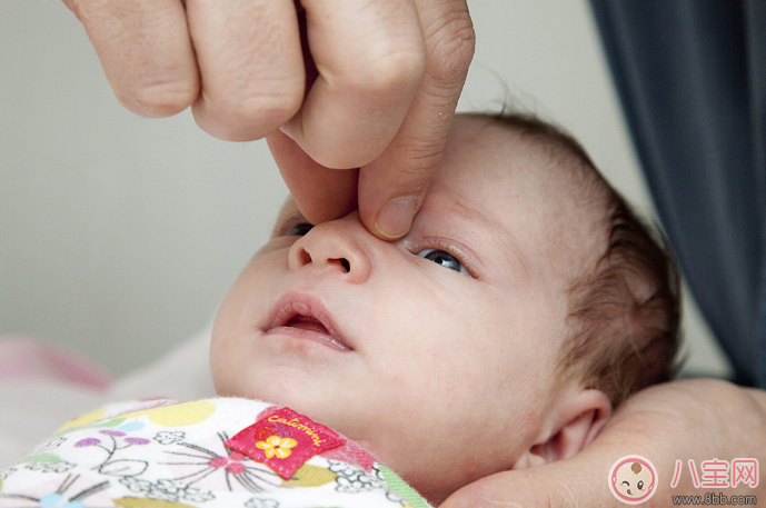 幼兒鼻子不通氣的妙招 寶寶鼻塞處理方法2017 幼兒鼻子不通氣的妙招 寶寶鼻塞處理方法2017