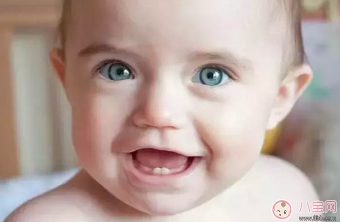 寶寶長(zhǎng)牙慢是缺鈣嗎 寶寶長(zhǎng)牙與補(bǔ)鈣的關(guān)系