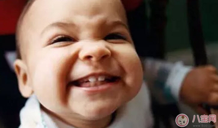 寶寶牙縫寬是什么原因 寶寶牙縫寬會(huì)自己閉攏嗎 寶寶牙縫寬是什么原因 寶寶牙縫寬會(huì)自己閉攏嗎