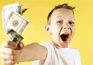 孩子零用錢這么給才會覺得踏實 正確給零花錢姿勢