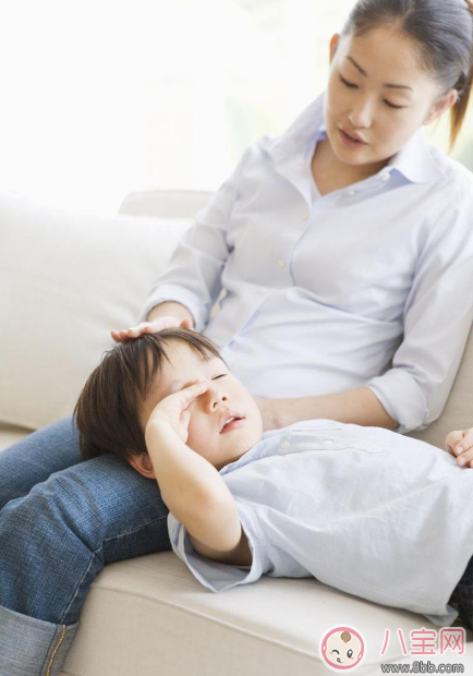 怎么哄都不睡寶寶 是不是方法沒(méi)用對(duì)