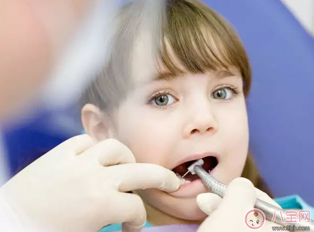 如何護理寶寶乳牙 怎樣讓寶寶的牙齒更健康 如何護理寶寶乳牙 怎樣讓寶寶的牙齒更健康