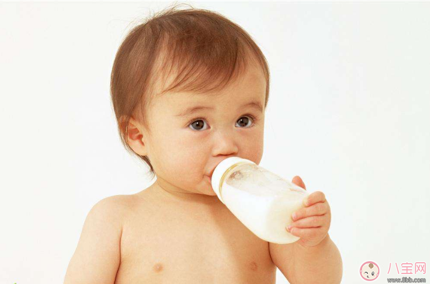 換段位奶粉的孩子拉肚子 寶寶喝的奶粉怎么換段位比較好 換段位奶粉的孩子拉肚子 寶寶喝的奶粉怎么換段位比較好