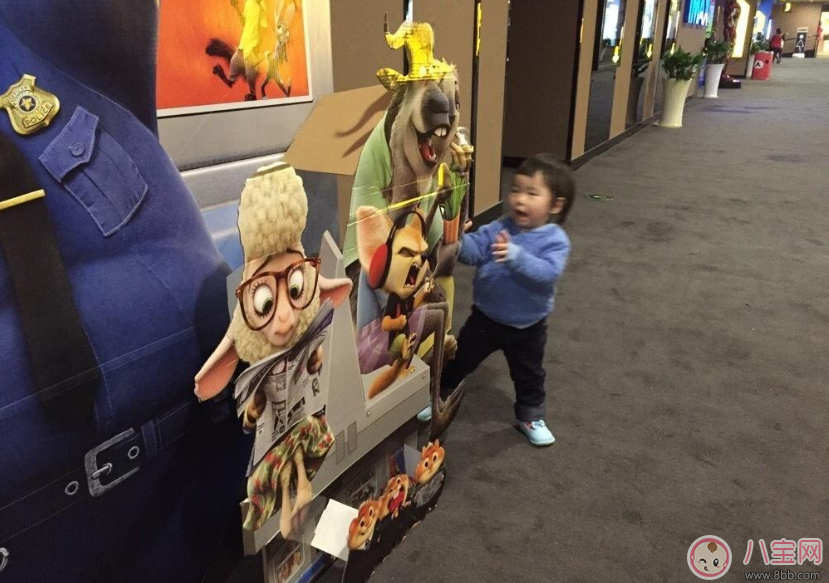 孩子看電影怎么看 孩子看電影注意規(guī)則 孩子看電影怎么看 孩子看電影注意規(guī)則