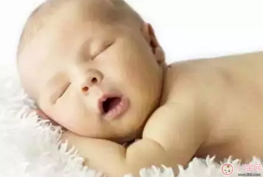 寶寶用口呼吸怎么糾正 寶寶張著嘴睡覺(jué)正常嗎 寶寶用口呼吸怎么糾正 寶寶張著嘴睡覺(jué)正常嗎