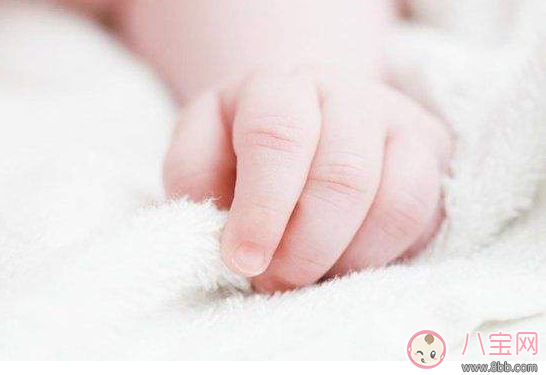 孩子手上長倒刺 寶媽應(yīng)該這么做 孩子手上長倒刺 寶媽應(yīng)該這么做