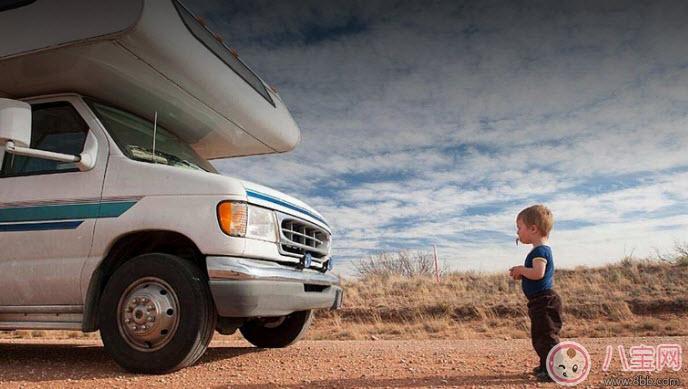 帶寶寶出門玩要準備什么 帶寶寶出門旅游必備 帶寶寶出門玩要準備什么 帶寶寶出門旅游必備