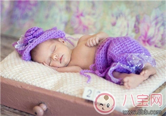 如何觀察新生兒肚臍眼 新生兒肚臍眼如何照顧觀察