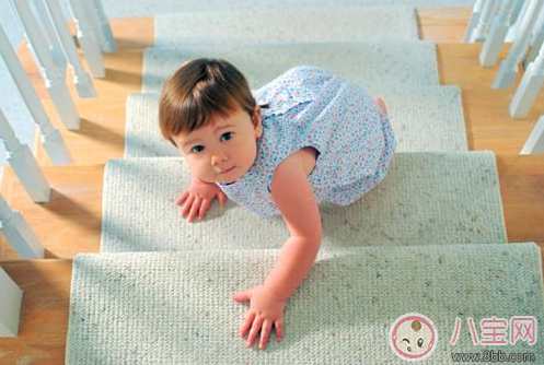 如何教會孩子爬行 孩子爬行怎么教