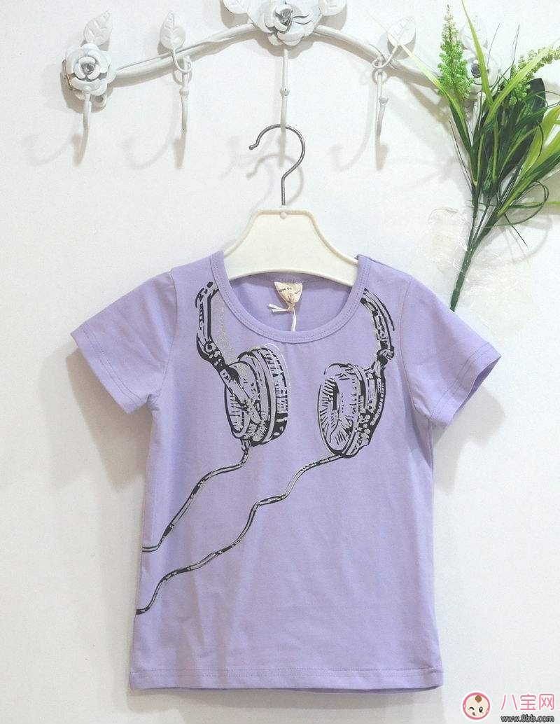 秋季購買寶寶衣服  材質(zhì)是第一考量