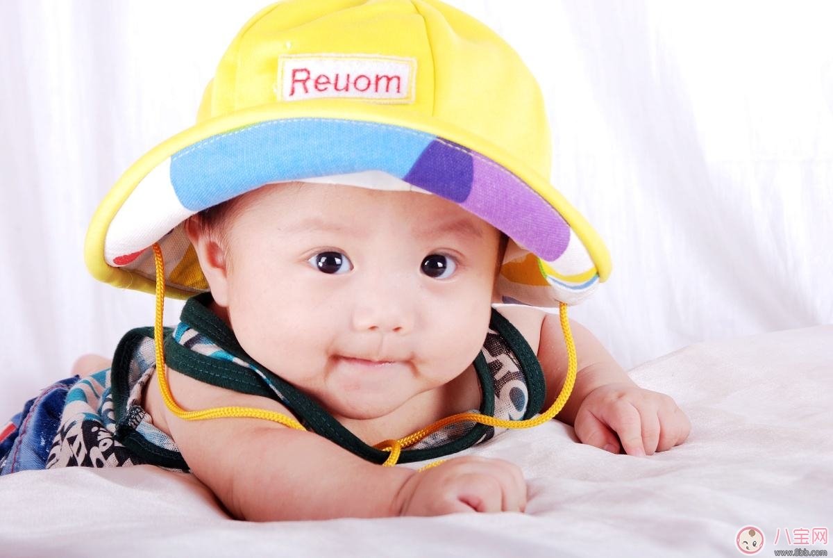 秋季寶寶腹瀉怎么辦 寶寶腹瀉如何護(hù)理 秋季寶寶腹瀉怎么辦 寶寶腹瀉如何護(hù)理