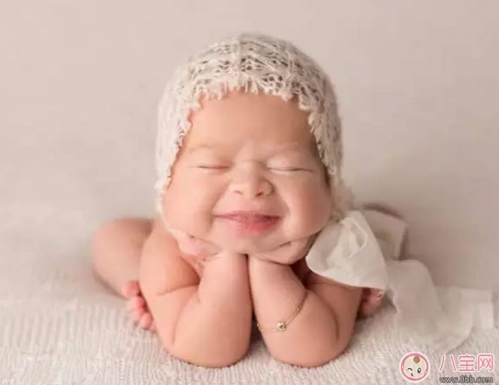 寶寶頭發(fā)稀少發(fā)黃怎么辦 寶寶頭發(fā)長的慢是什么原因