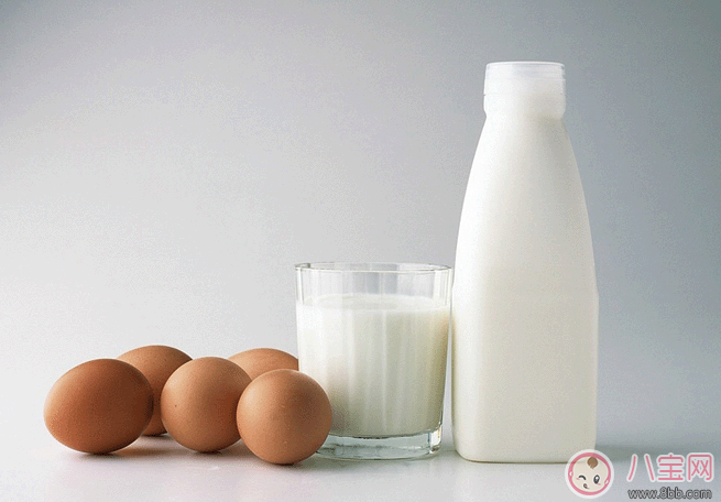 孩子半夜腿疼是缺鈣嗎 什么時(shí)候給孩子補(bǔ)鈣最好 孩子半夜腿疼是缺鈣嗎 什么時(shí)候給孩子補(bǔ)鈣最好