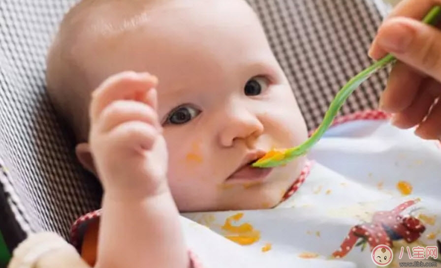 寶寶缺鈉的癥狀 寶寶缺鈉是什么原因(寶寶缺鈉會(huì)怎么樣)