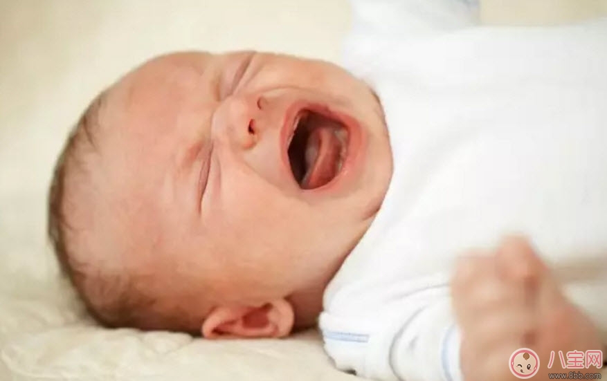 寶寶缺鈉的癥狀 寶寶缺鈉是什么原因(寶寶缺鈉會(huì)怎么樣)