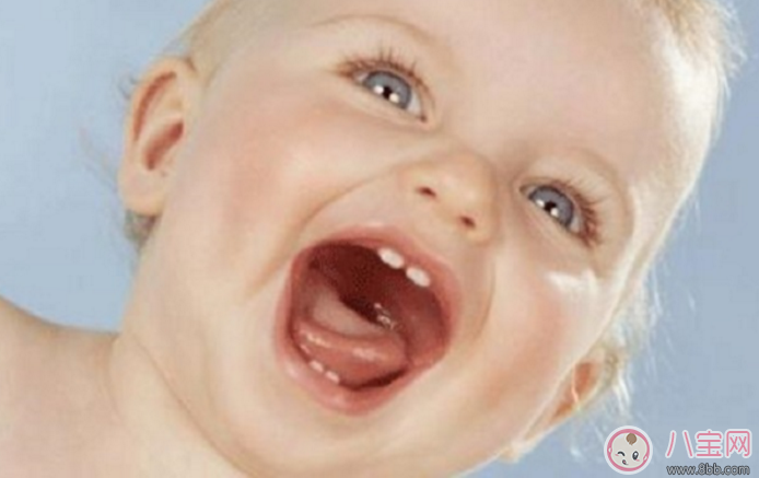 寶寶嬰幼兒時期三大誤區(qū) 寶寶0-1歲發(fā)育的三個問題 寶寶嬰幼兒時期三大誤區(qū) 寶寶0-1歲發(fā)育的三個問題