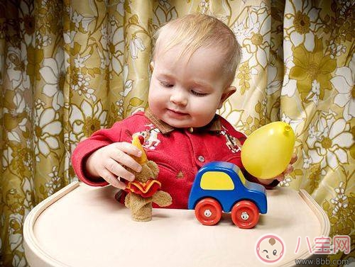 想要寶寶更聰明 嬰幼兒時(shí)期用色彩開(kāi)發(fā)寶寶智力