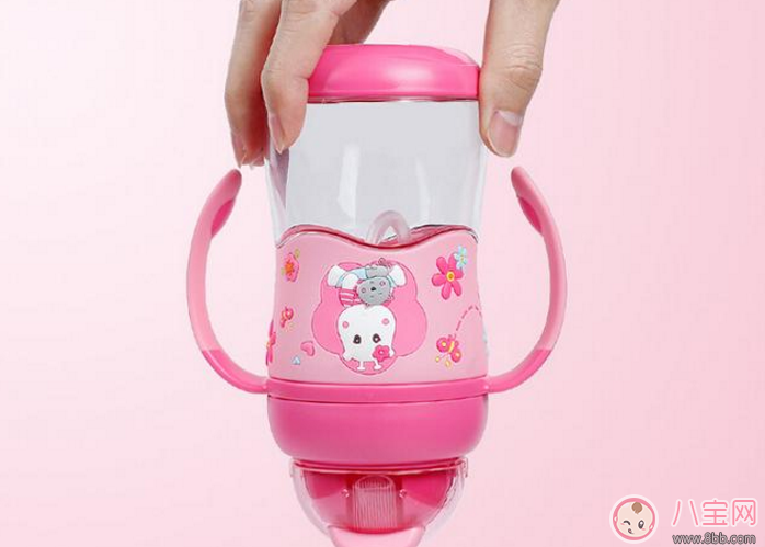 夏天帶寶寶出去玩怎么防曬 夏天帶小孩子出去防曬工具 夏天帶寶寶出去玩怎么防曬 夏天帶小孩子出去防曬工具