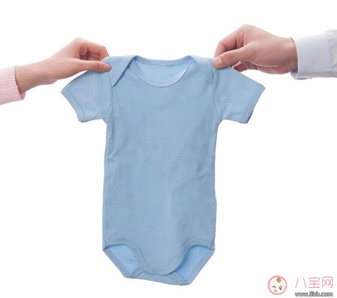 新生兒衣服怎么買 如何給寶寶挑選衣服