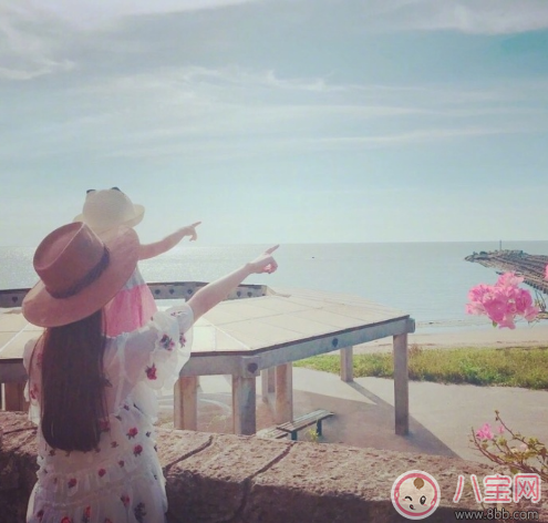 小周周為什么是金發(fā) 小周周金發(fā)背影殺造型曝光 小周周為什么是金發(fā) 小周周金發(fā)背影殺造型曝光