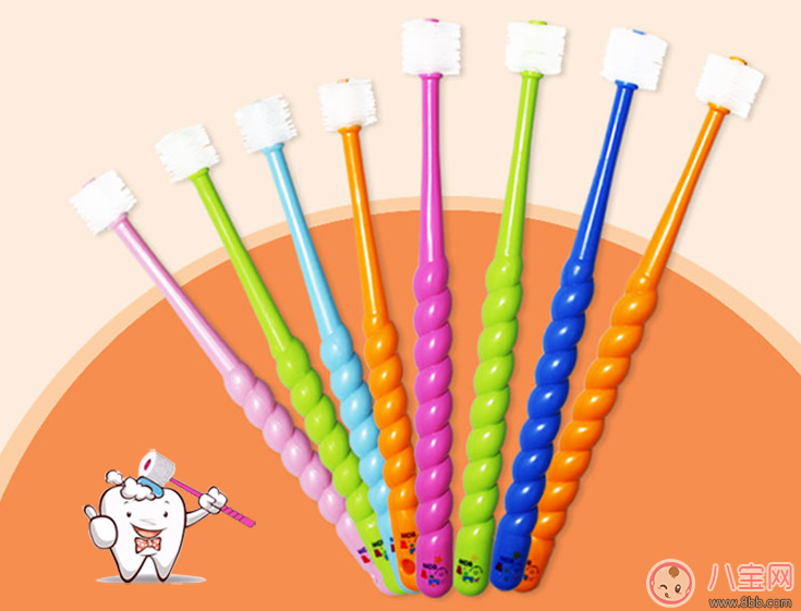寶寶什么時候開始刷牙比較好 寶寶不同時間段口腔護(hù)理方法
