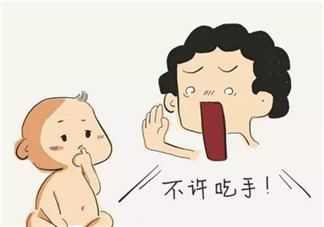 寶寶吃手怎么辦 寶寶吃手指的原因(寶寶吃手指還有這些好處)