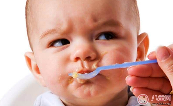 0-1歲寶寶如何喂養(yǎng) 0-1歲寶寶喂養(yǎng)注意事項 0-1歲寶寶如何喂養(yǎng) 0-1歲寶寶喂養(yǎng)注意事項